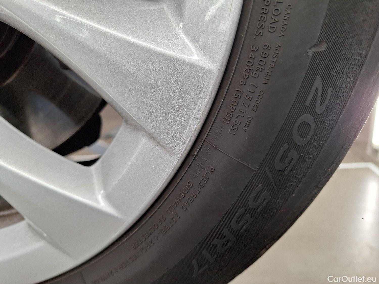  Bmw  Serie 2 BMW, 2-serie GranTour '18, BMW 2 Reeks Gran Tourer 218d (100kW) Aut. 5d #3