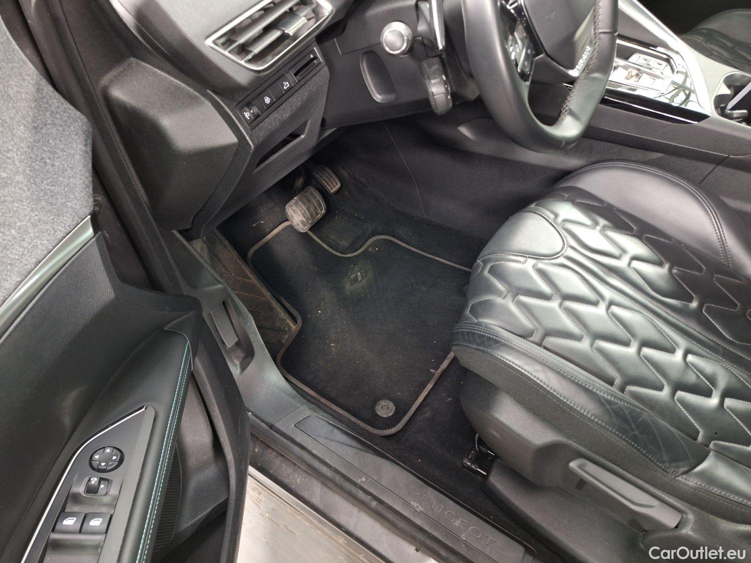  Peugeot  5008 Peugeot,  FL'20, Peugeot  1.5 BlueHDi 96kW S&S EAT8 Allure Pack #58