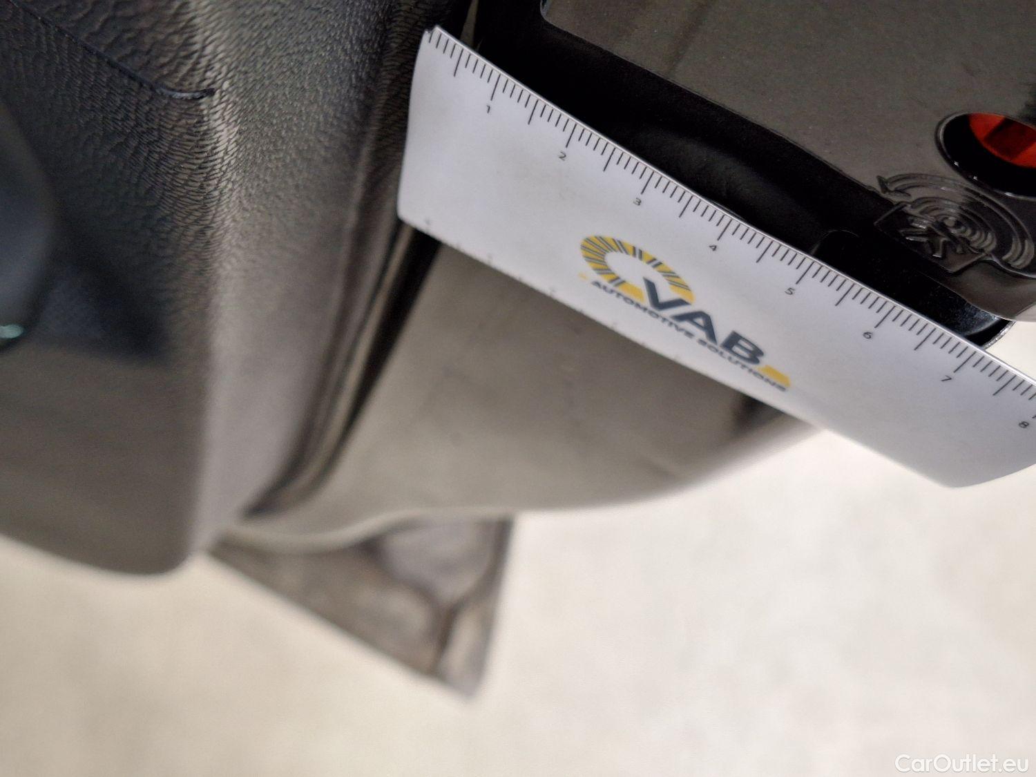  Peugeot  5008 Peugeot,  FL'20, Peugeot  1.5 BlueHDi 96kW S&S EAT8 Allure Pack #45