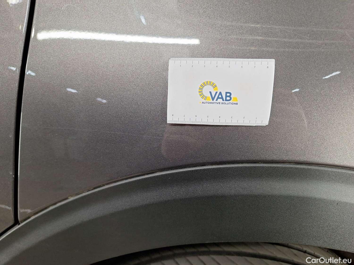  Peugeot  5008 Peugeot,  FL'20, Peugeot  1.5 BlueHDi 96kW S&S EAT8 Allure Pack #33