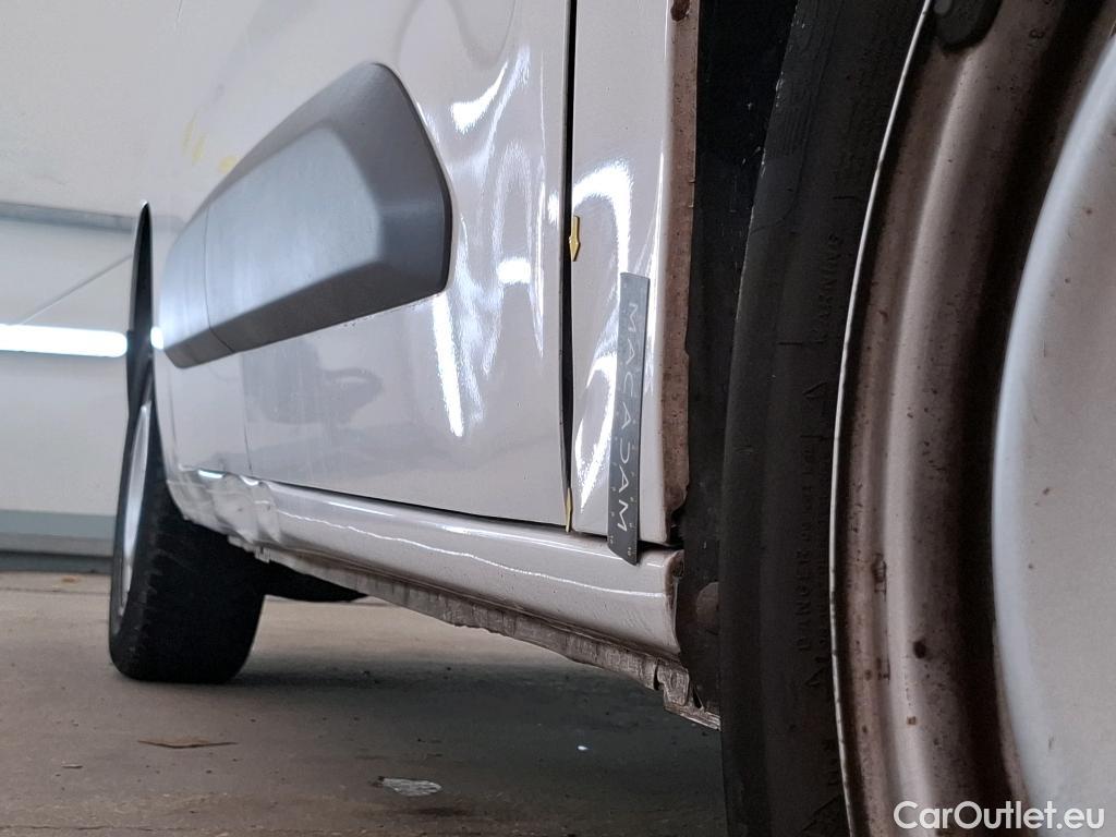  Citroen  Berlingo  Fourgon Driver XL 950 1.5 BlueHDi 100CV BVM5 E6dT #20