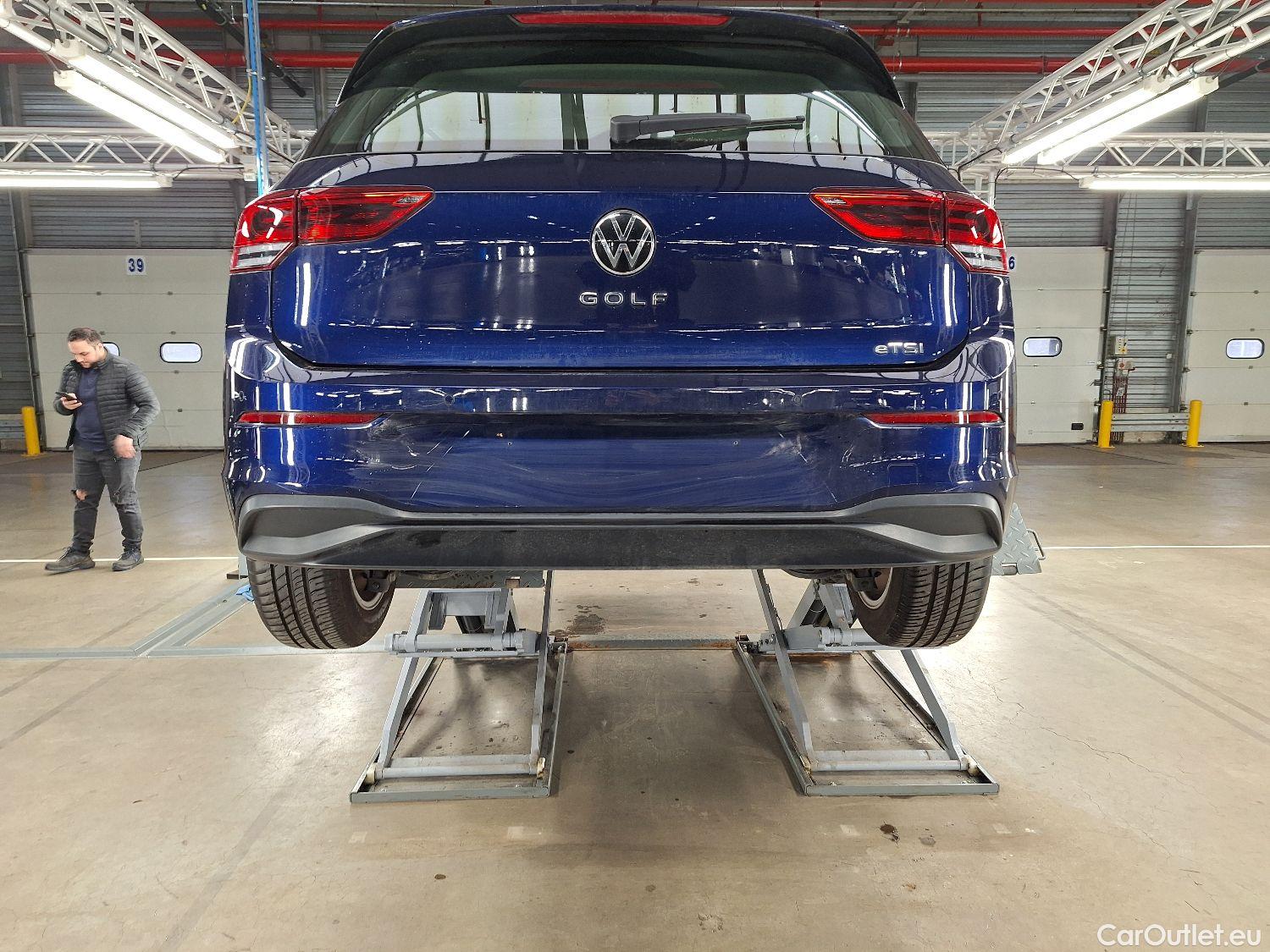  Volkswagen  Golf  VW, VIII '20, Volkswagen VIII 1.0 eTSI 81kW Life DSG 5d #14