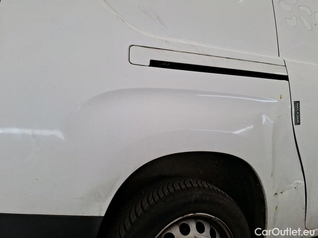  Citroen  Berlingo  Fourgon Driver XL 950 1.5 BlueHDi 100CV BVM5 E6dT #1