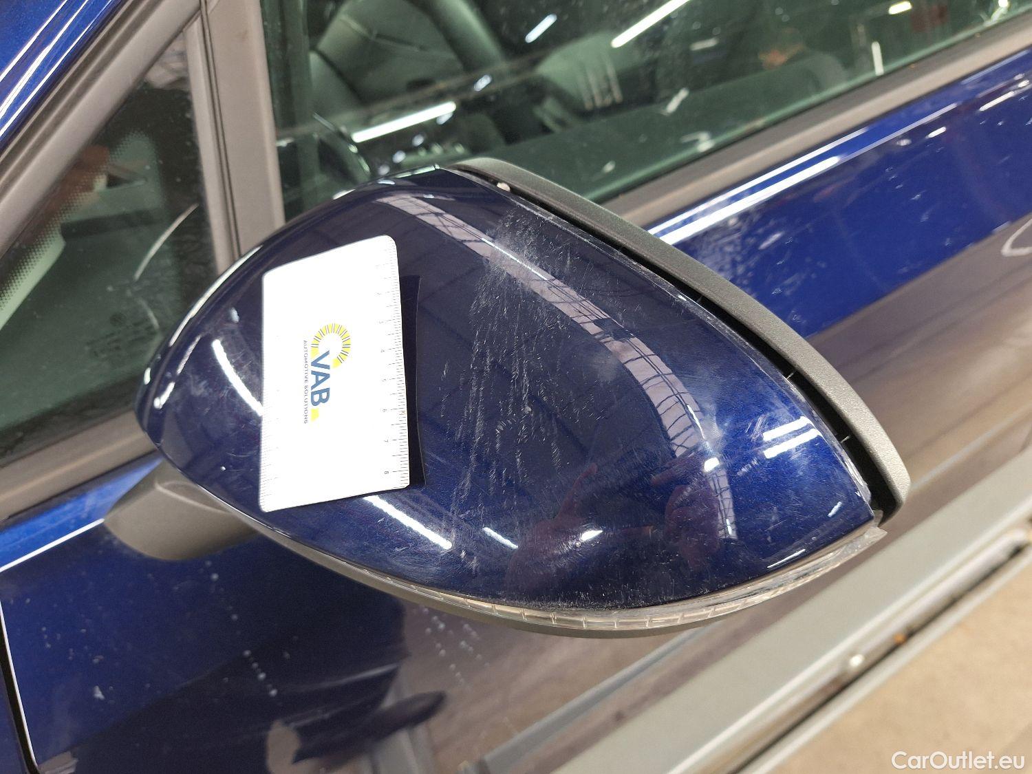  Volkswagen  Golf  VW, VIII '20, Volkswagen VIII 1.0 eTSI 81kW Life DSG 5d #4