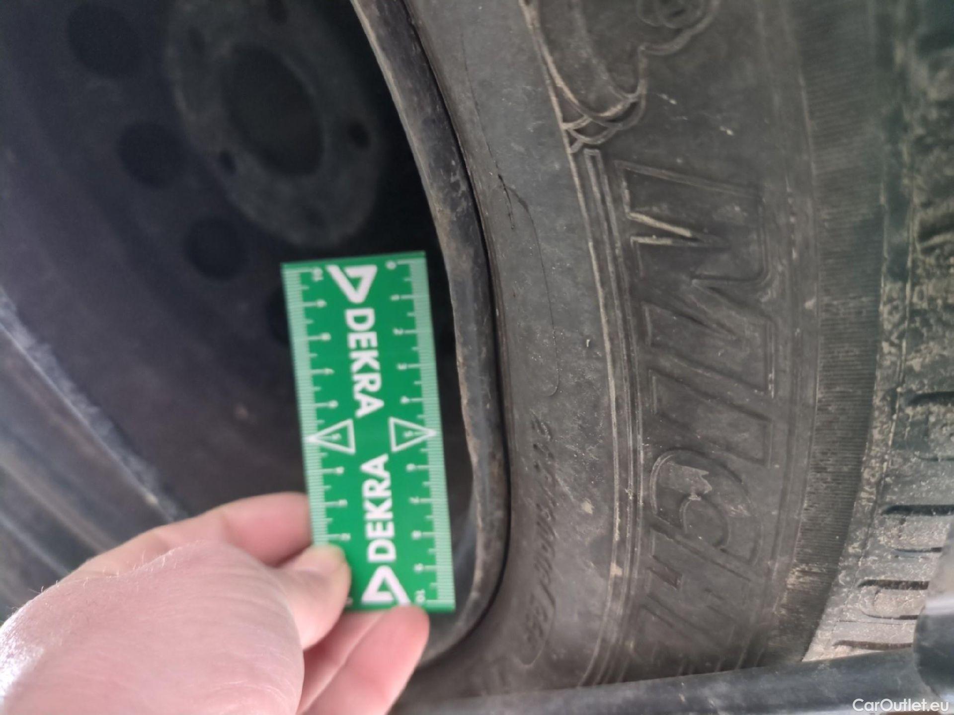  Citroen  Berlingo  Fourgon Club M 1000 1.2 PureTech 130CV BVA8 E6d #7