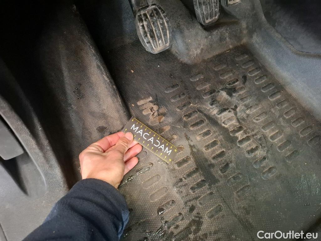  Citroen  Berlingo  Fourgon Club M 650 1.5 BlueHDi 75CV BVM5 E6dT #24