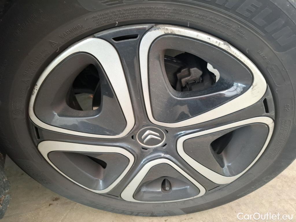  Citroen  C3  Société Feel 1.5 BlueHDI 100CV BVM6 E6d #4