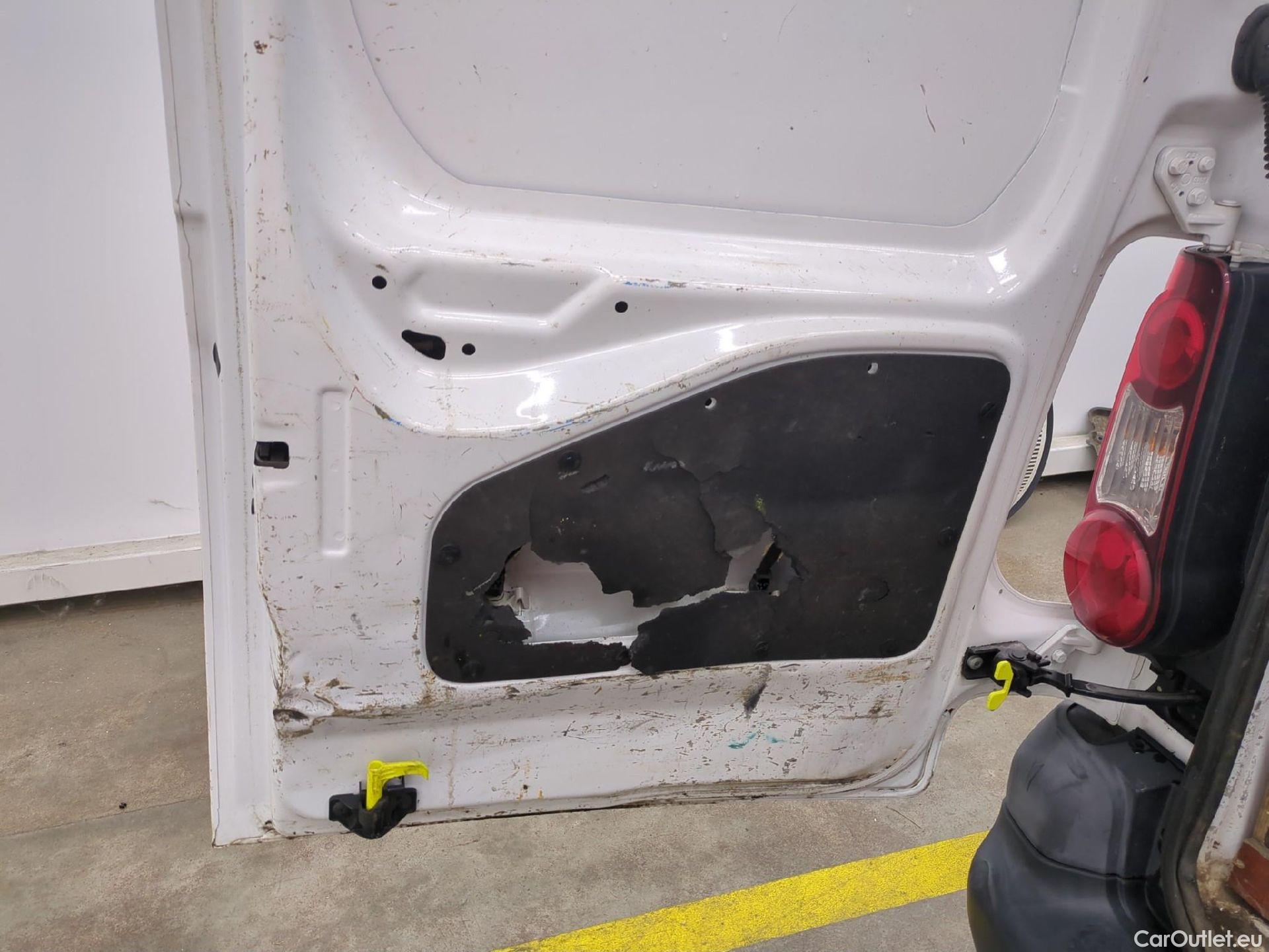  Citroen  Berlingo  Fourgon Club L1 (Court) 1.6 BlueHDi 100CV BVM5 E6 #8