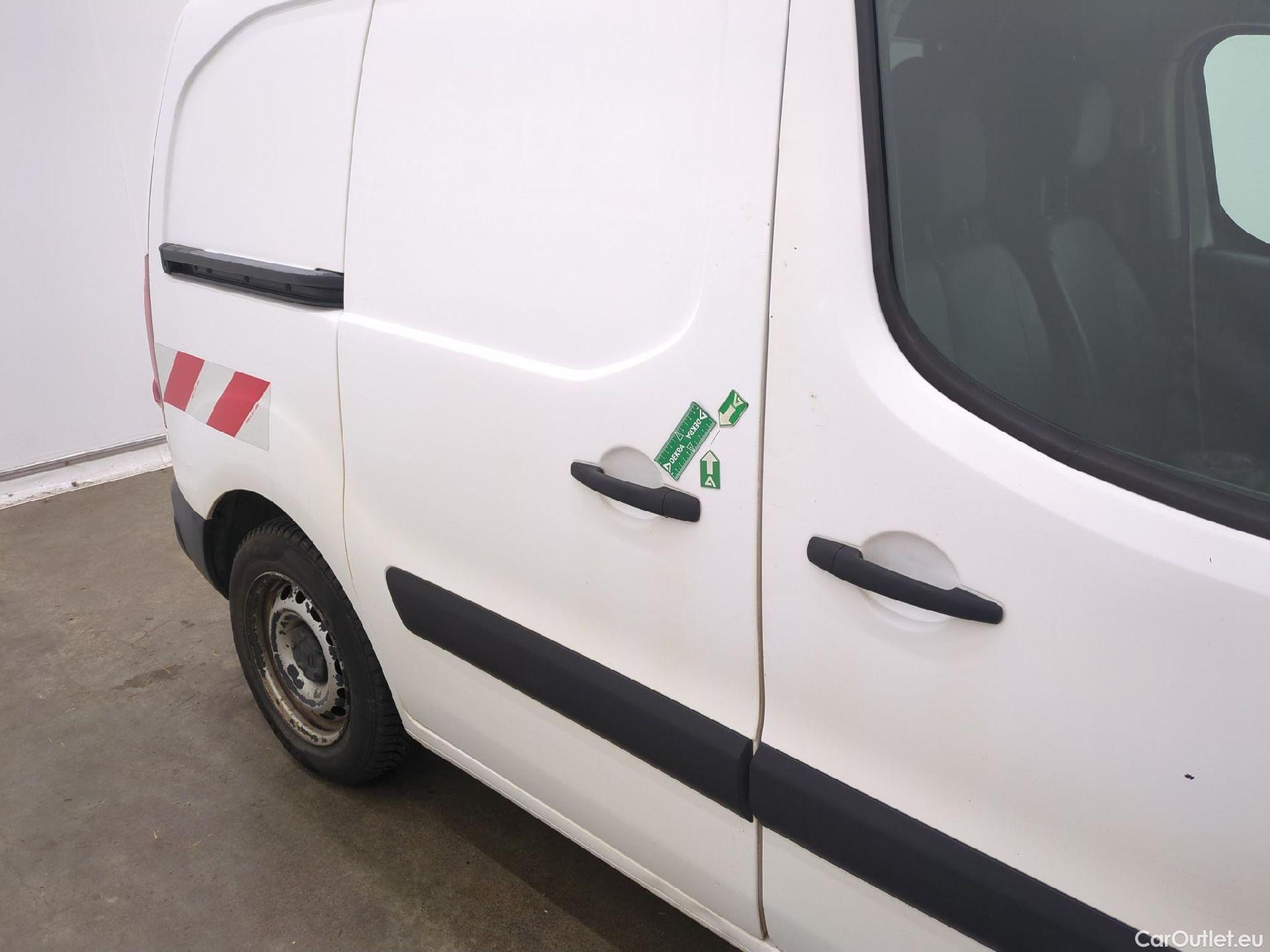  Citroen  Berlingo  Fourgon Club L1 (Court) 1.6 BlueHDi 100CV BVM5 E6 #48
