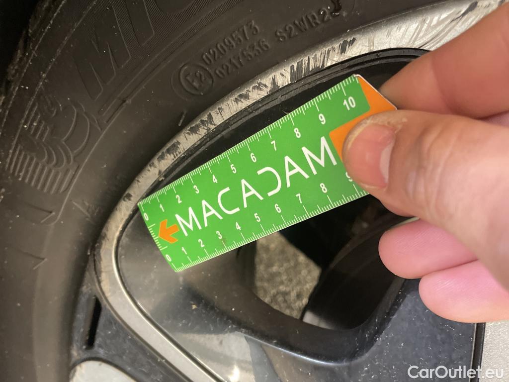  Citroen  C3 CITROEN  Société / 2020 / 5P / Berline / VU PureTech 83 S&S BVM Feel Nav #8