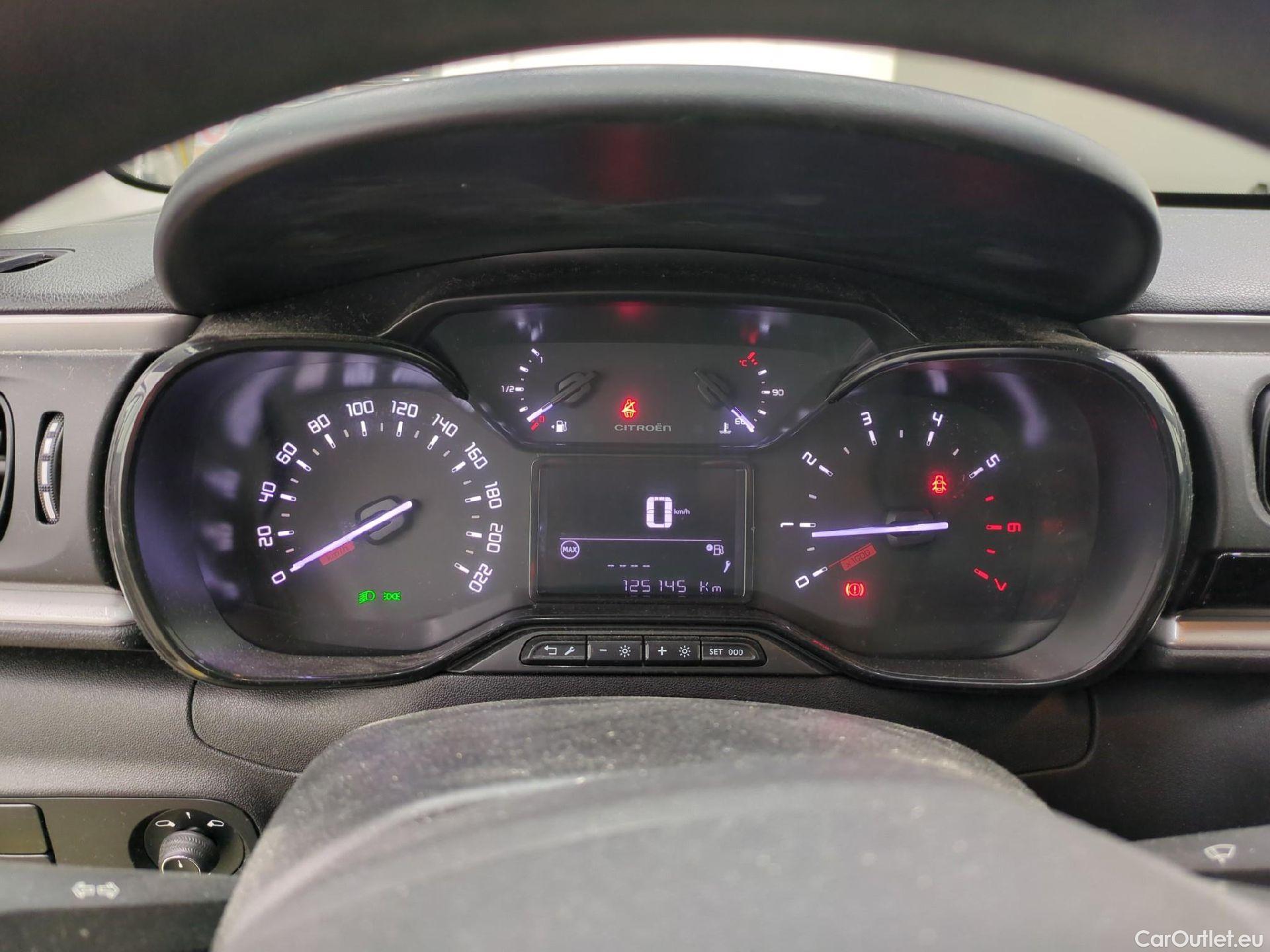  Citroen  C3  Société Feel 1.5 BlueHDI 100CV BVM5 E6dT #3