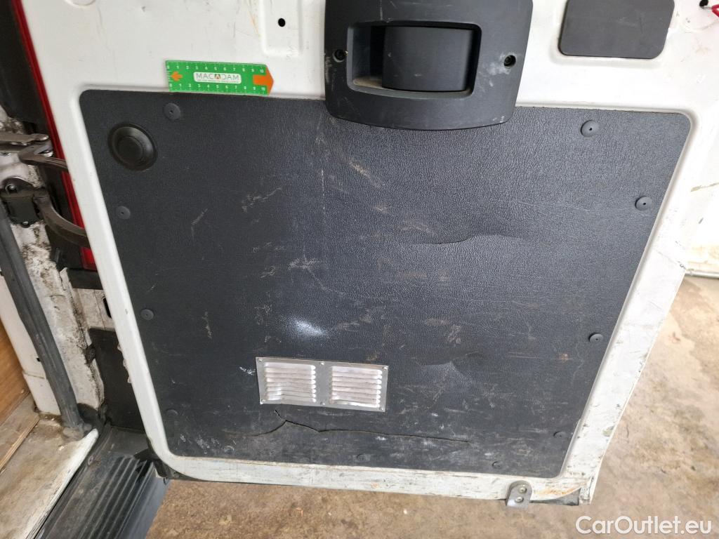  Citroen  Jumper CITROEN  / 2014 / 4P / Fourgon tôlé 33 L1H1 BlueHDi 120 S&S BVM6 Club #50