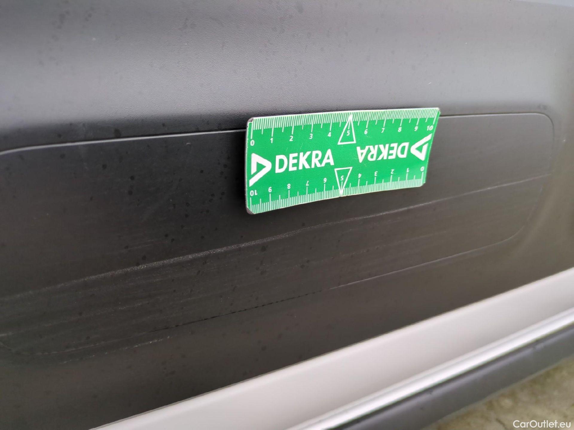  Citroen  C3 CITROEN  Société / 2020 / 5P / Berline / VU PureTech 83 S&S BVM Feel Nav #7