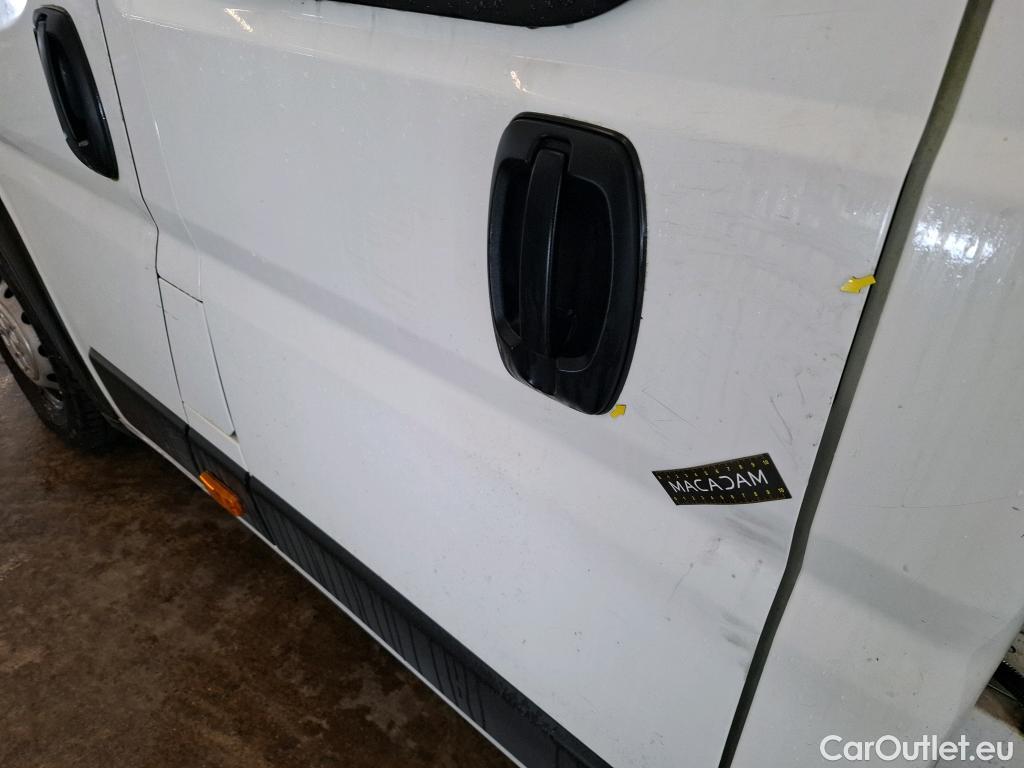  Peugeot  Boxer PEUGEOT  Chassis Cabine DC VU 4p Châssis double cabi BLUEHDI 130 PRO SR 435 L4 #64