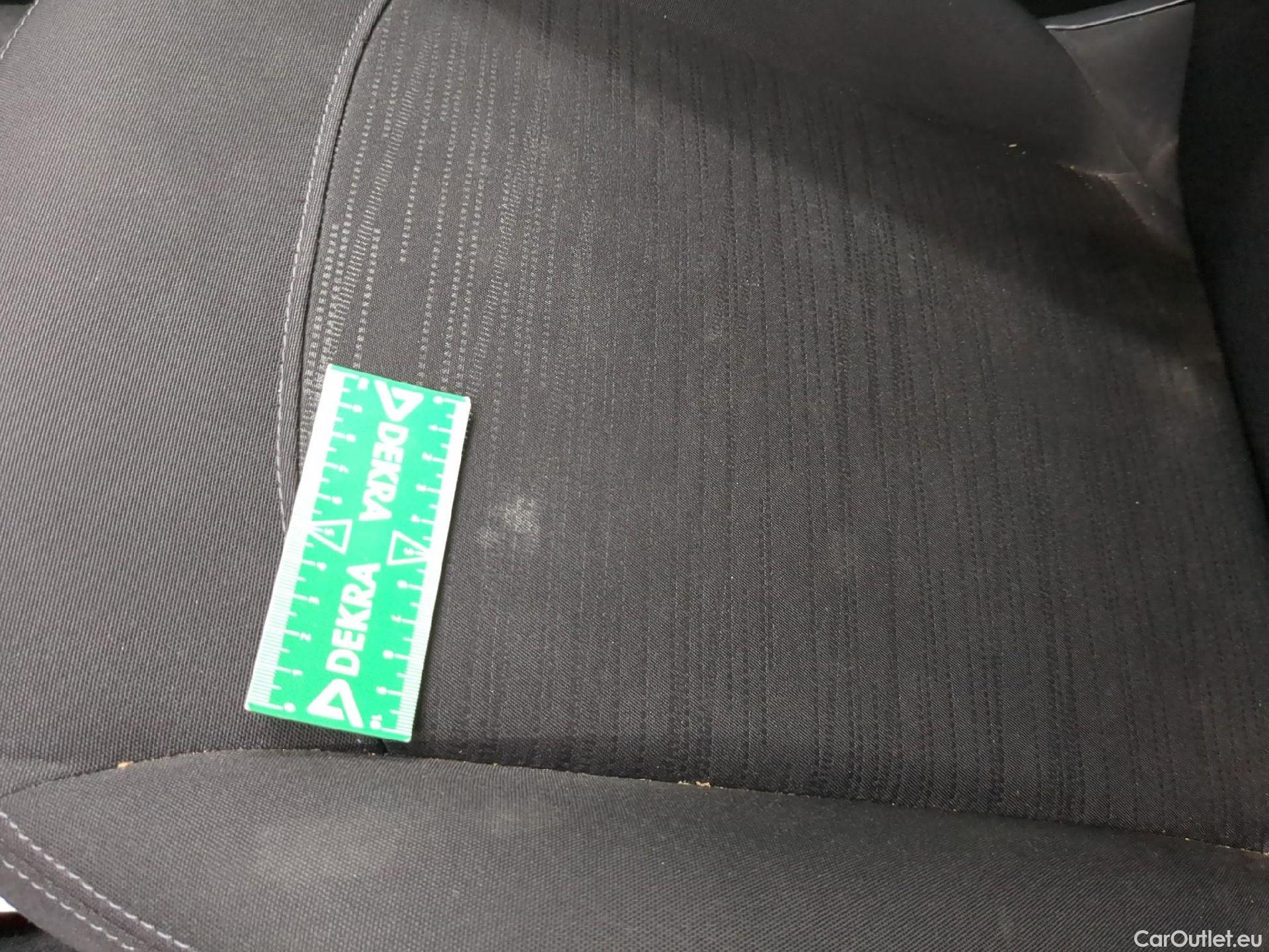  Peugeot  208  Affaire Premium 1.5 HDi 100CV BVM5 E6dT #2