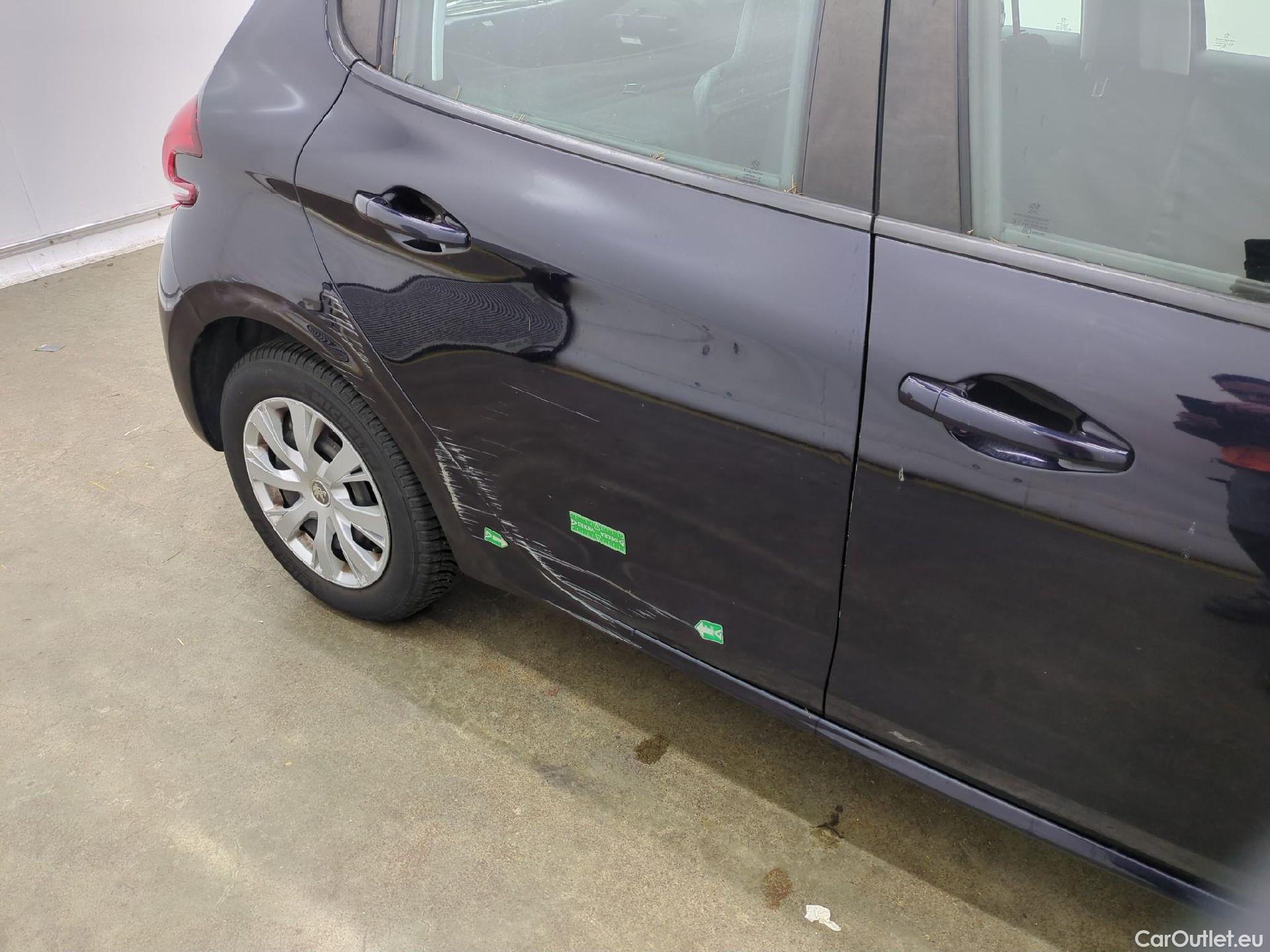  Peugeot  208  Affaire Premium 1.5 HDi 100CV BVM6 E6dT #84