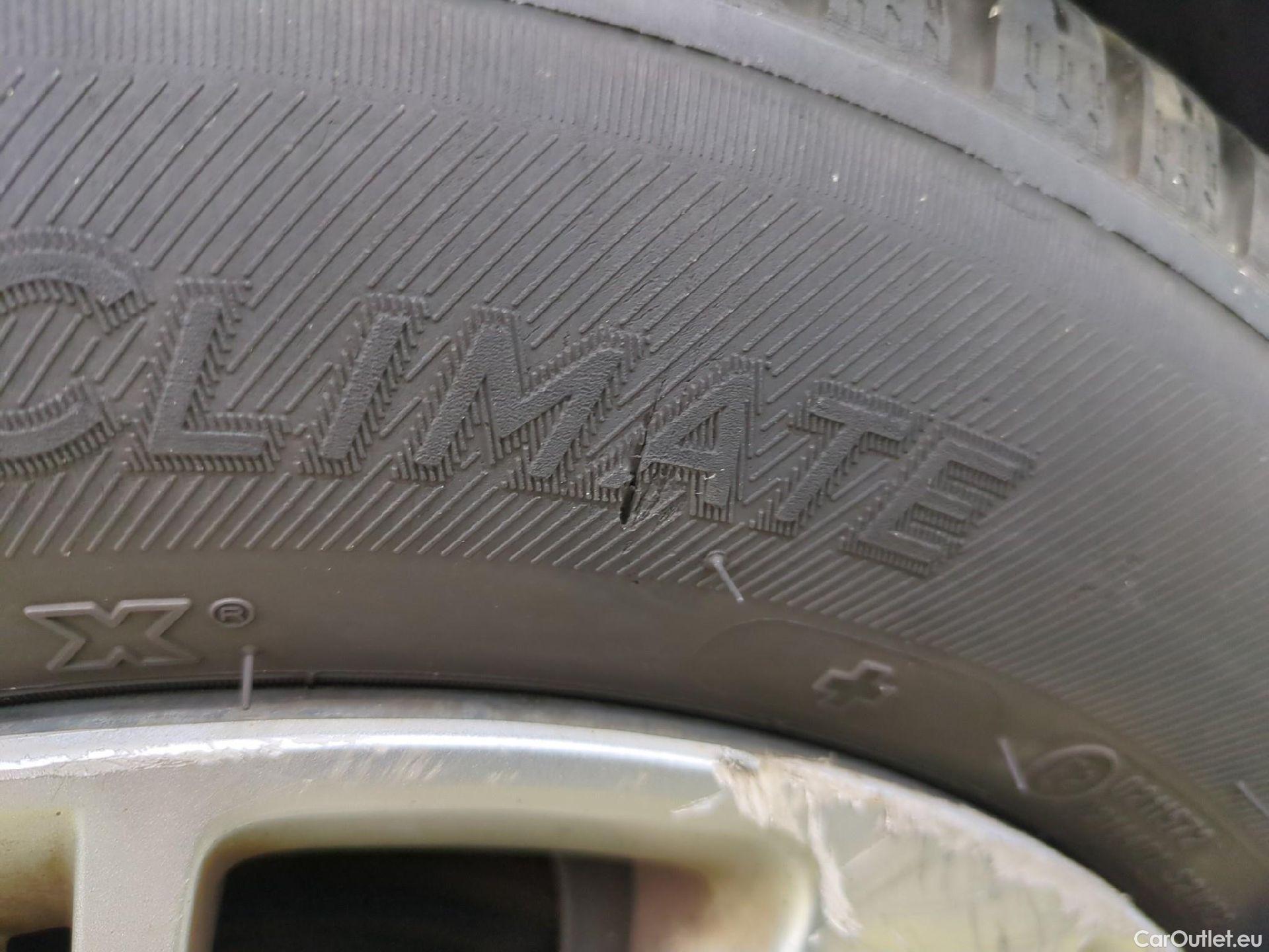  Peugeot  208  Affaire Premium 1.5 HDi 100CV BVM6 E6dT #6