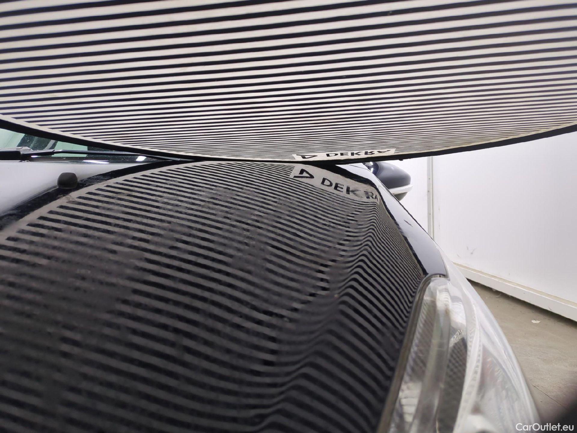  Peugeot  208  Affaire Premium 1.5 HDi 100CV BVM6 E6dT #100