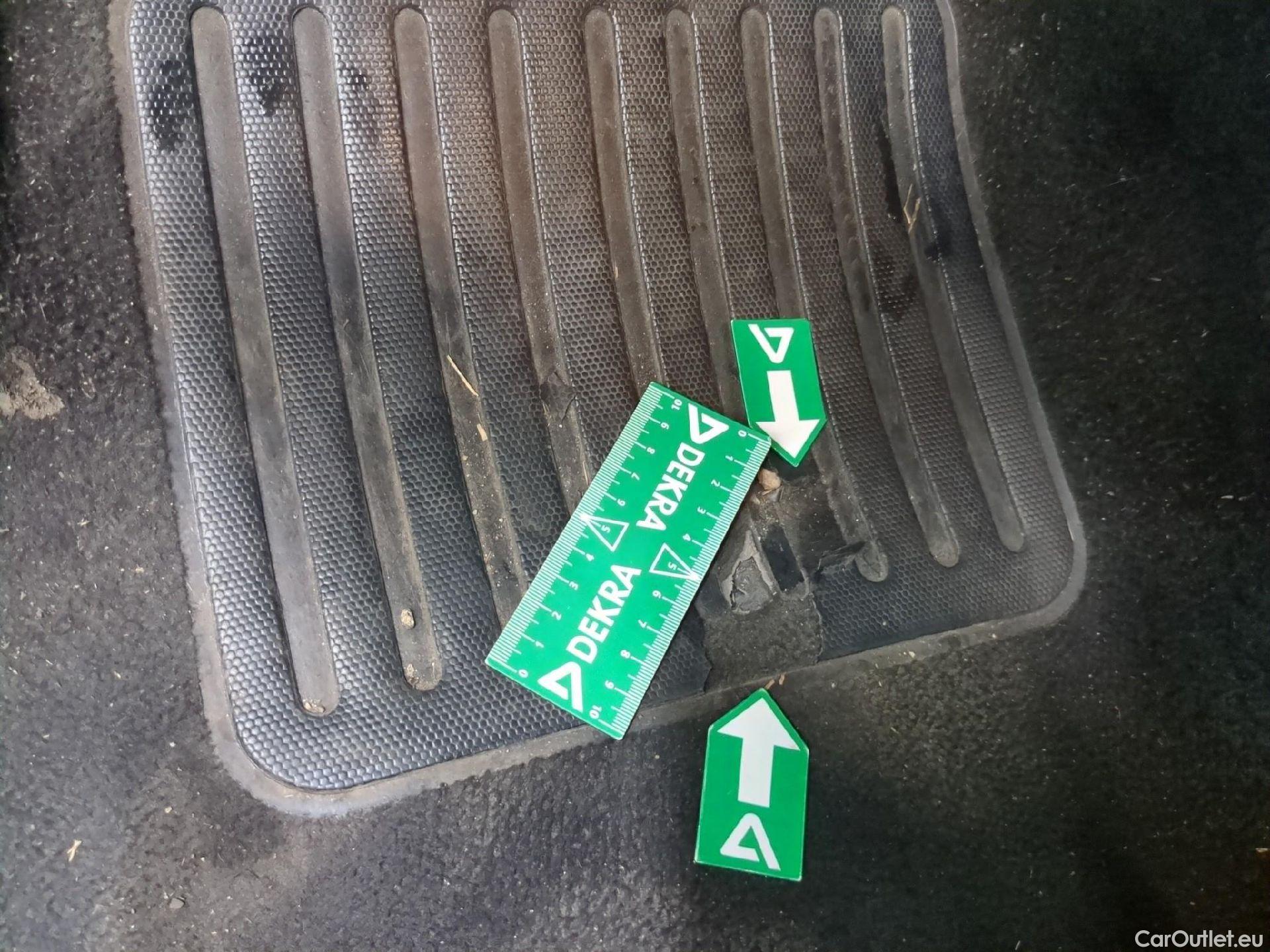  Peugeot  208  Affaire Premium 1.5 HDi 100CV BVM5 E6dT #4