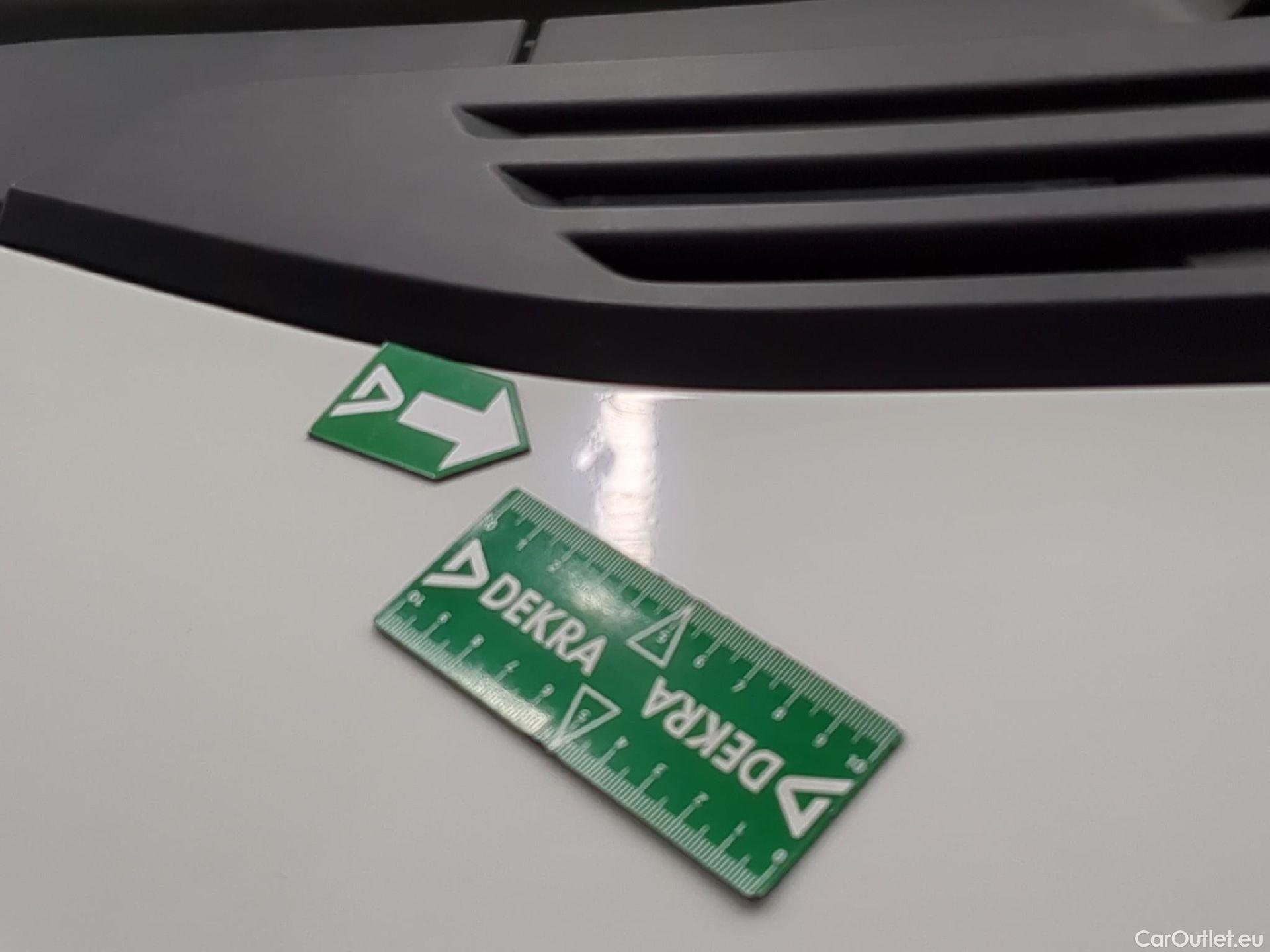  Peugeot  Boxer PEUGEOT  VU 4p Fourgon BLUEHDI 110 PREMIUM 335 L2H2 #60