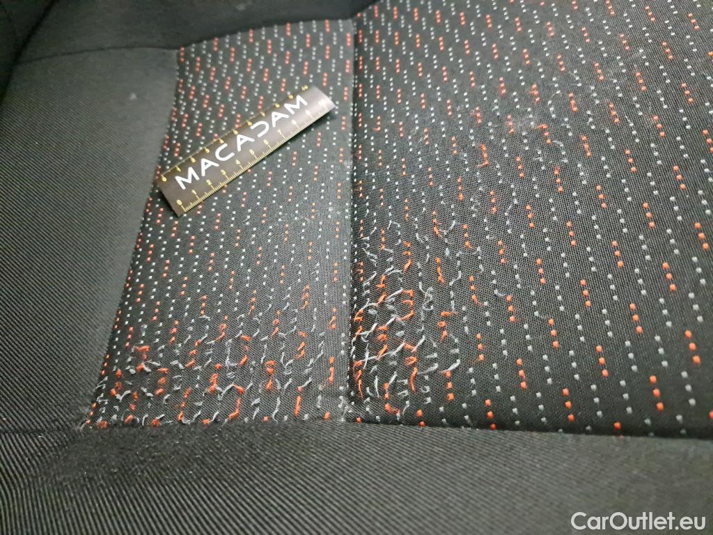  Peugeot  Boxer PEUGEOT  / 2014 / 4P / Fourgon tôlé BlueHDi S&S 140 PREMIUM 335 L2H2 #2