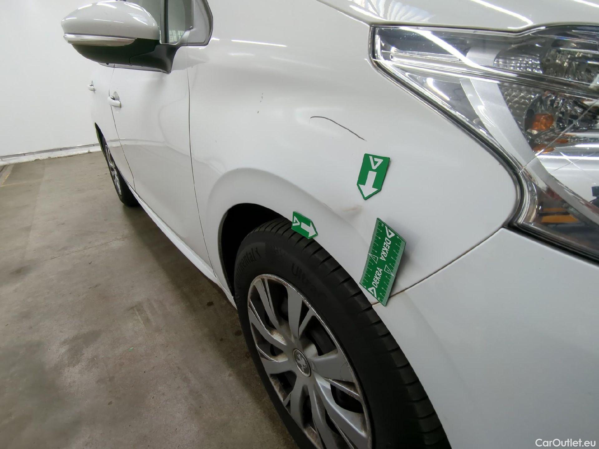  Peugeot  208  Affaire Premium 1.5 HDi 100CV BVM5 E6dT #19