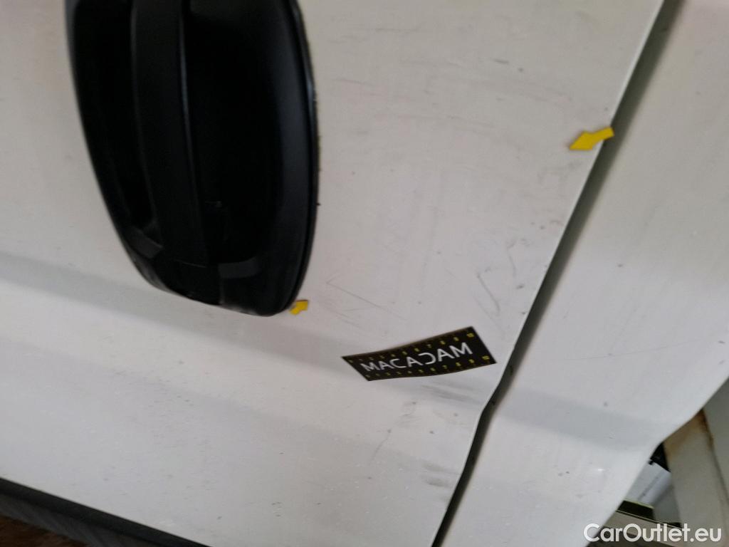  Peugeot  Boxer PEUGEOT  Chassis Cabine DC VU 4p Châssis double cabi BLUEHDI 130 PRO SR 435 L4 #65