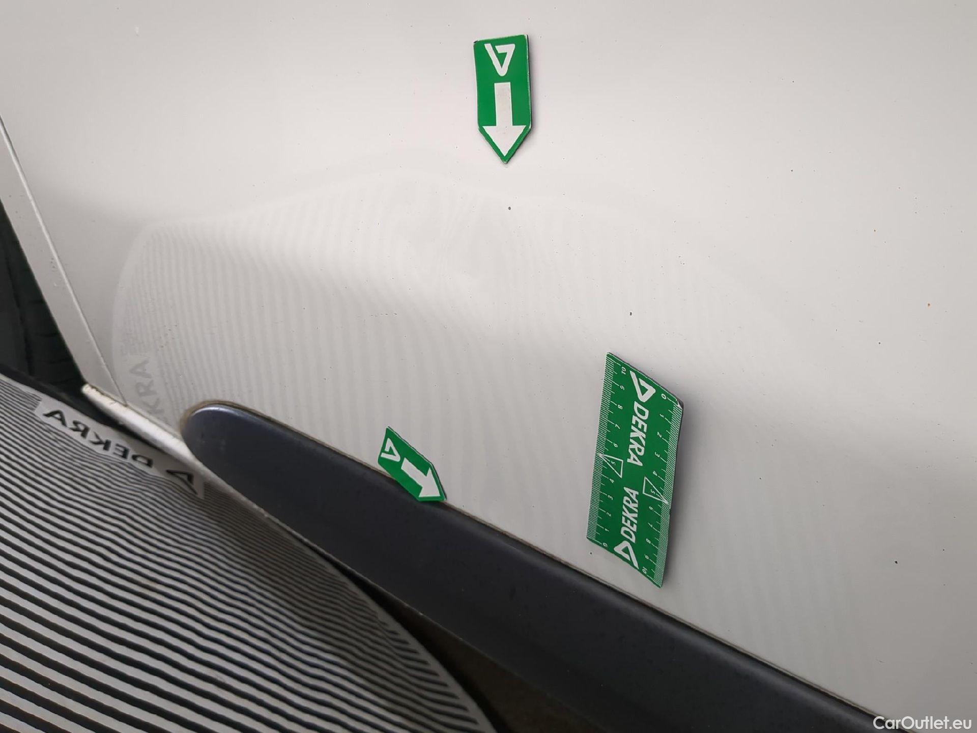  Peugeot  Expert PEUGEOT  VU 4p Fourgon BLUEHDI 95 STANDARD PREMIUM #13