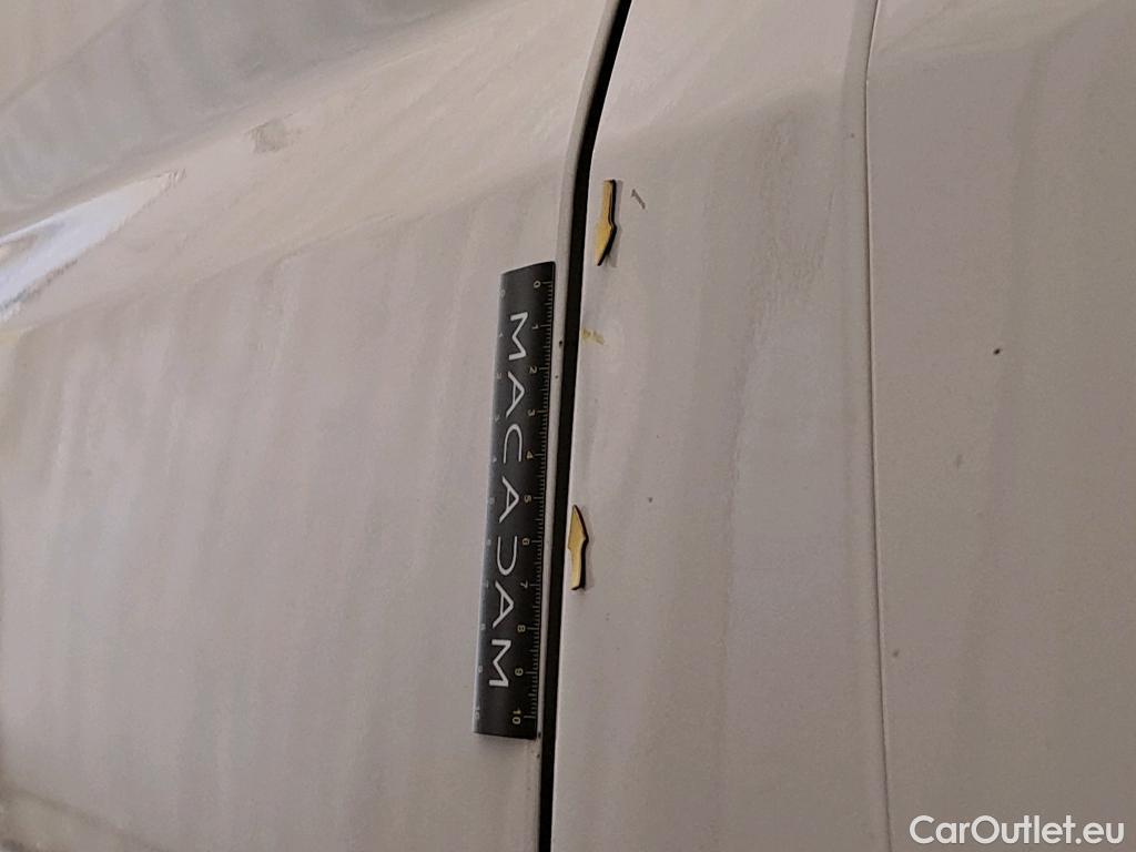  Peugeot  Boxer PEUGEOT  / 2014 / 4P / Fourgon tôlé BlueHDi S&S 140 PREMIUM 335 L2H2 #15