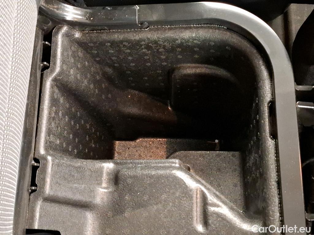  Peugeot  Expert PEUGEOT  / 2016 / 4P / Fourgon tôlé 2.0 BHDI 145 S&S TAILLE M PACK ASPHALT #43