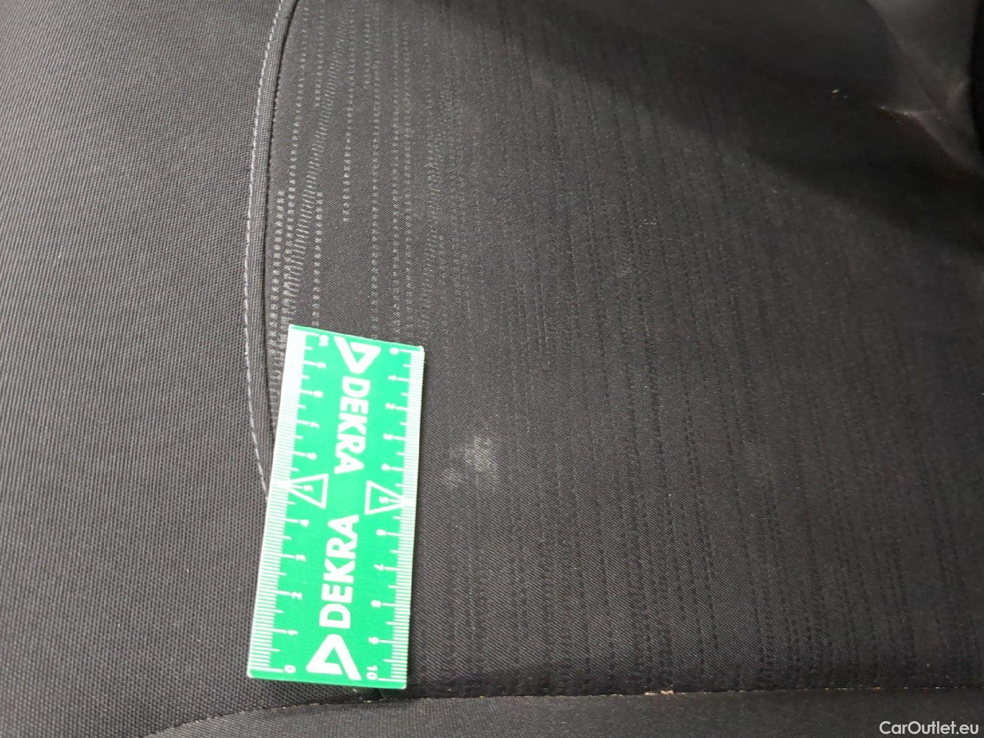  Peugeot  208  Affaire Premium 1.5 HDi 100CV BVM5 E6dT #1