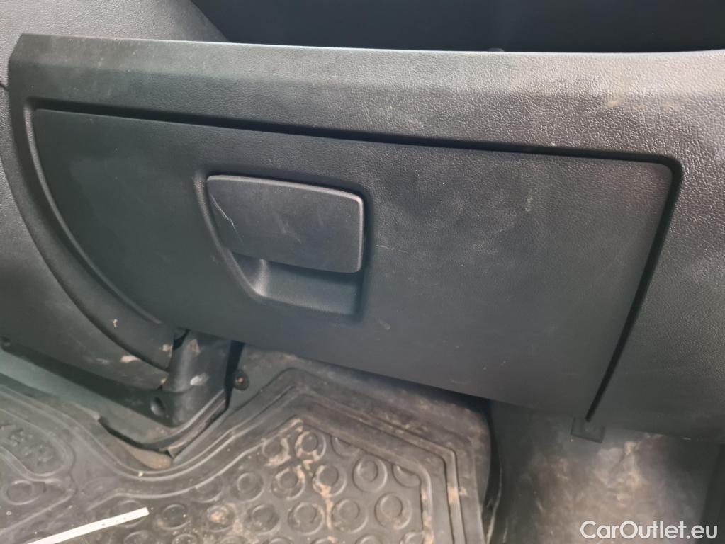  Peugeot  Boxer PEUGEOT  Chassis Cabine DC VU 4p Châssis double cabi BLUEHDI 130 PRO SR 435 L4 #81