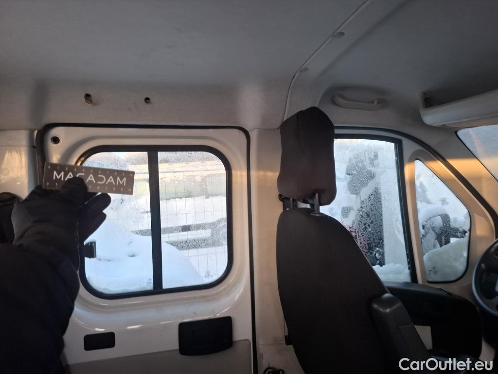  Peugeot  Boxer PEUGEOT  Chassis Cabine DC VU 4p Châssis double cabi BLUEHDI 130 PRO SR 435 L4 #61