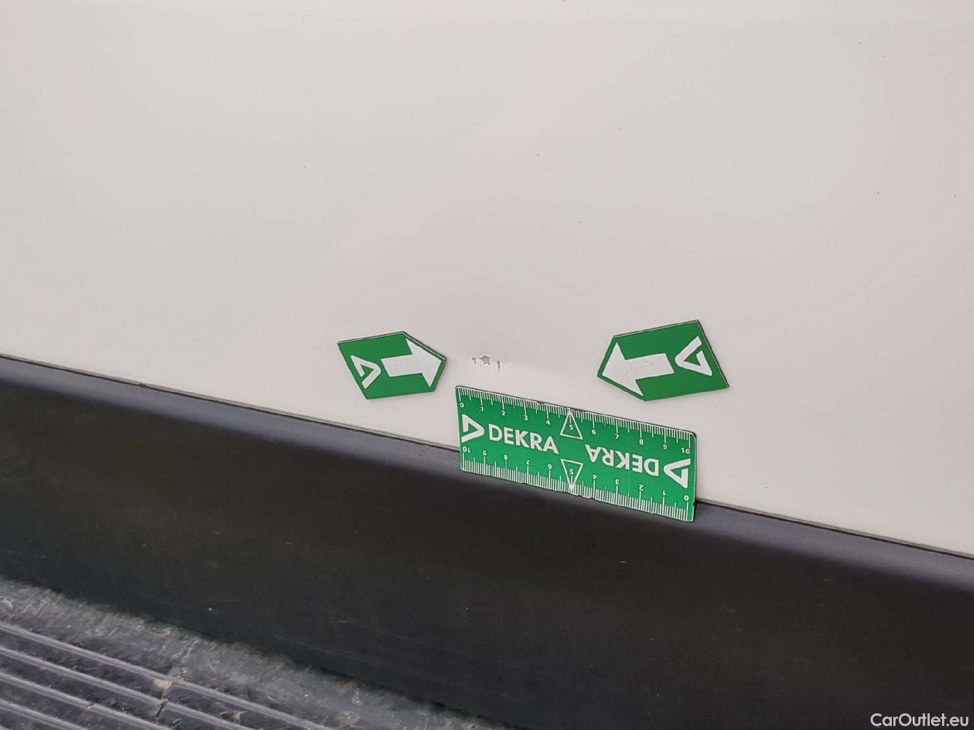  Peugeot  Boxer PEUGEOT  VU 4p Fourgon BLUEHDI 110 PREMIUM 335 L2H2 #35