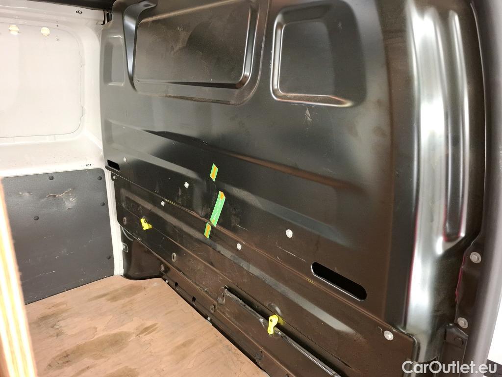  Peugeot  Expert PEUGEOT  / 2016 / 4P / Fourgon tôlé 2.0 BHDI 145 S&S TAILLE M PACK ASPHALT #48