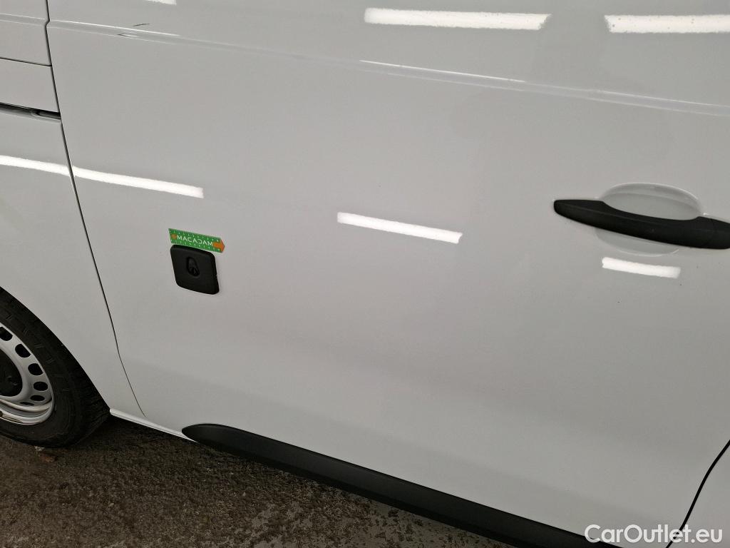  Peugeot  Expert PEUGEOT  / 2016 / 4P / Fourgon tôlé 2.0 BHDI 145 S&S TAILLE M PACK ASPHALT #19