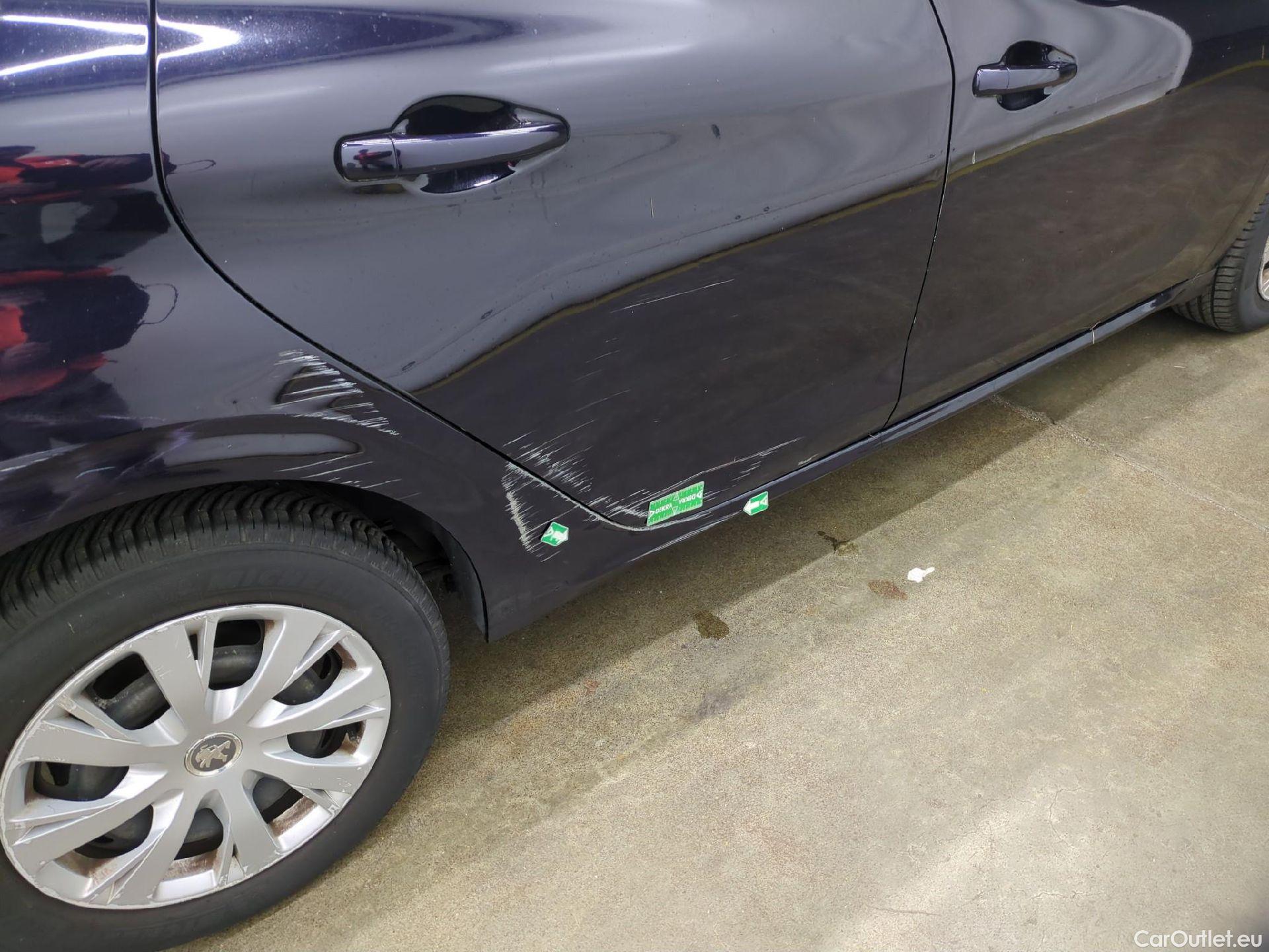  Peugeot  208  Affaire Premium 1.5 HDi 100CV BVM6 E6dT #83