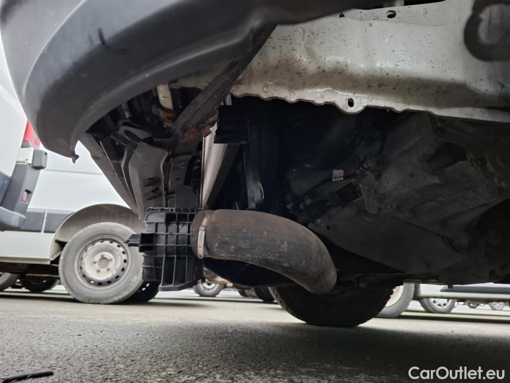  Peugeot  Boxer PEUGEOT  Chassis Cabine DC VU 4p Châssis double cabi BLUEHDI 130 PRO SR 435 L4 #1