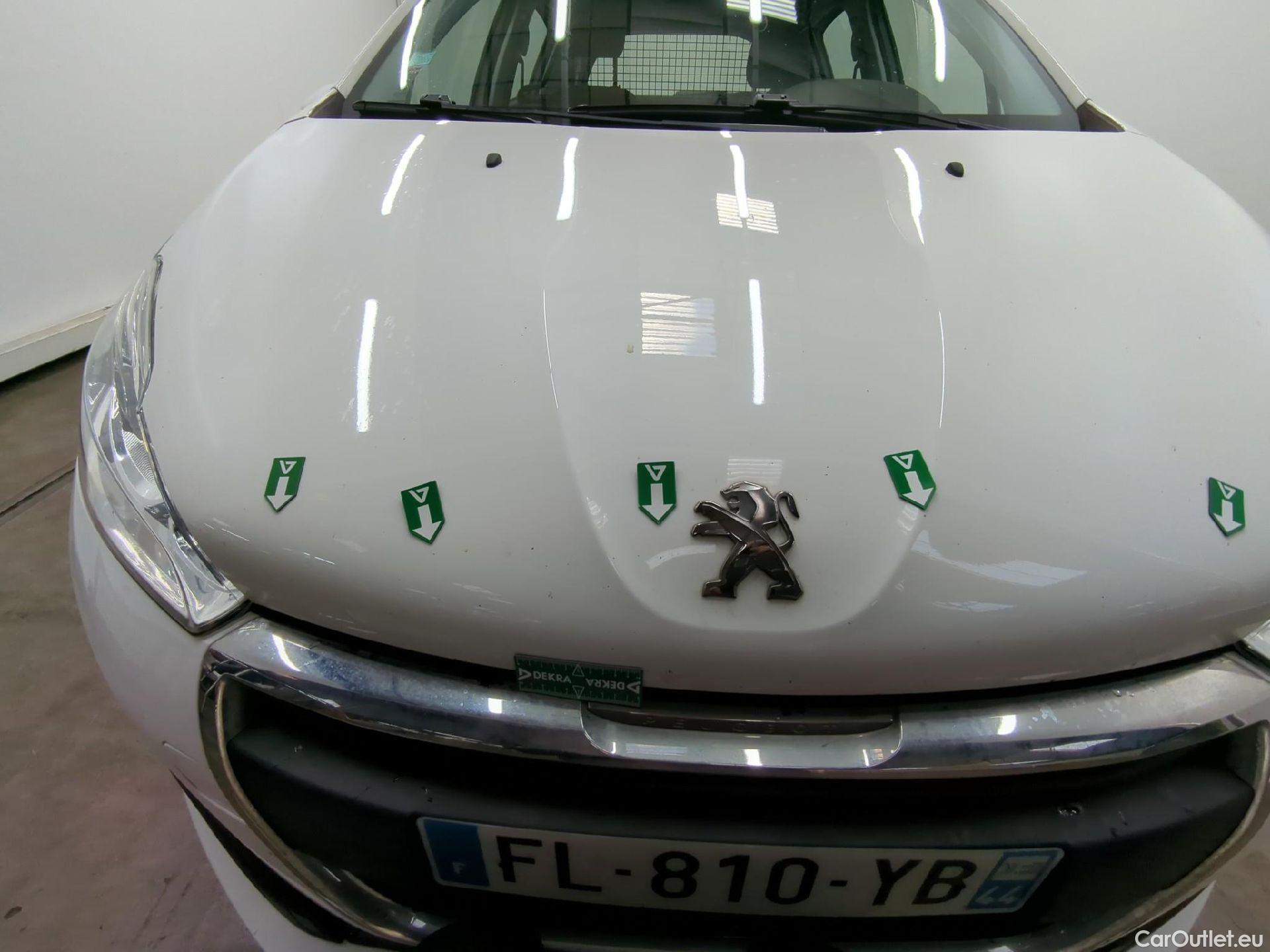  Peugeot  208  Affaire Premium 1.5 HDi 100CV BVM5 E6dT #28