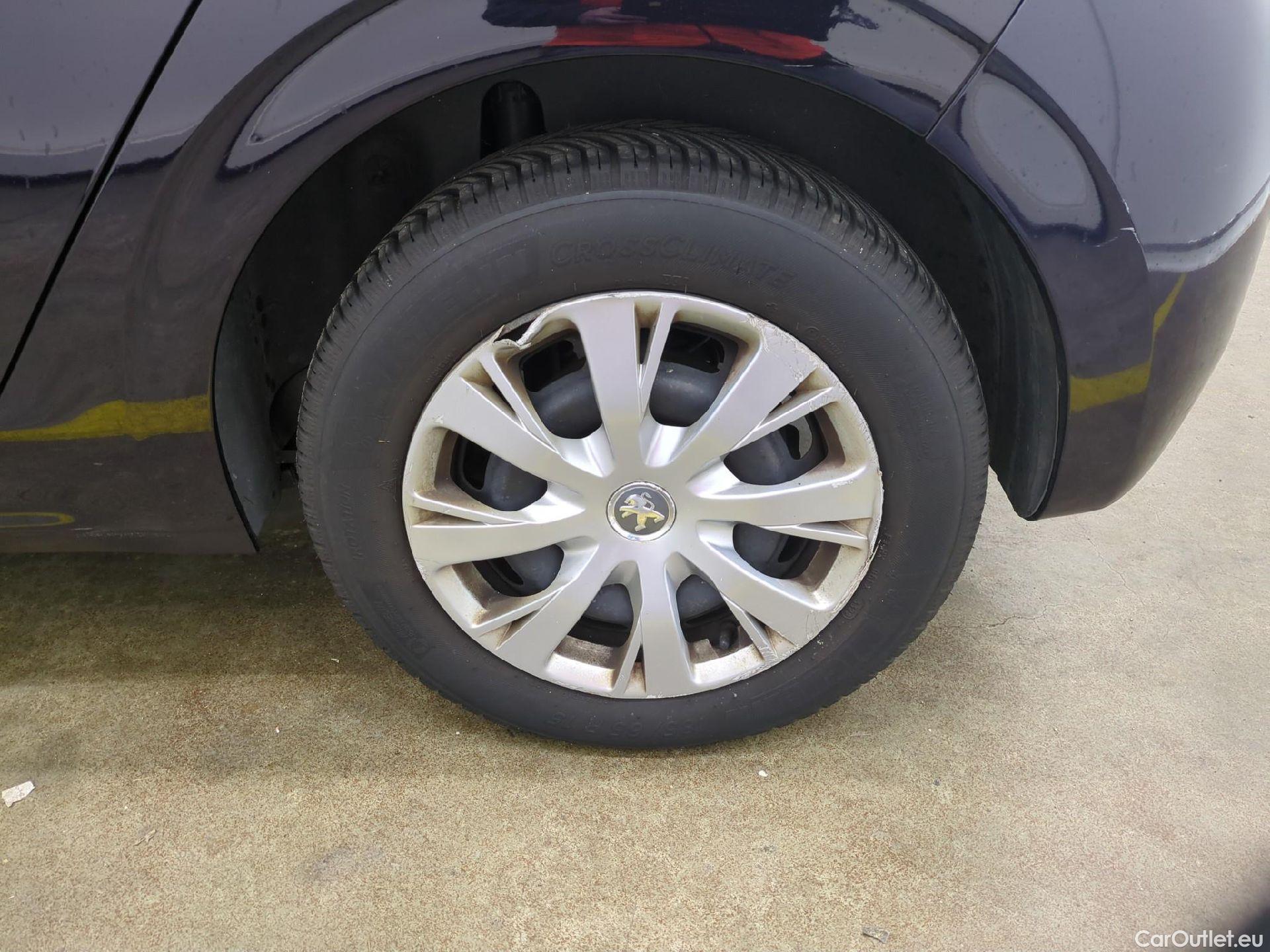  Peugeot  208  Affaire Premium 1.5 HDi 100CV BVM6 E6dT #8