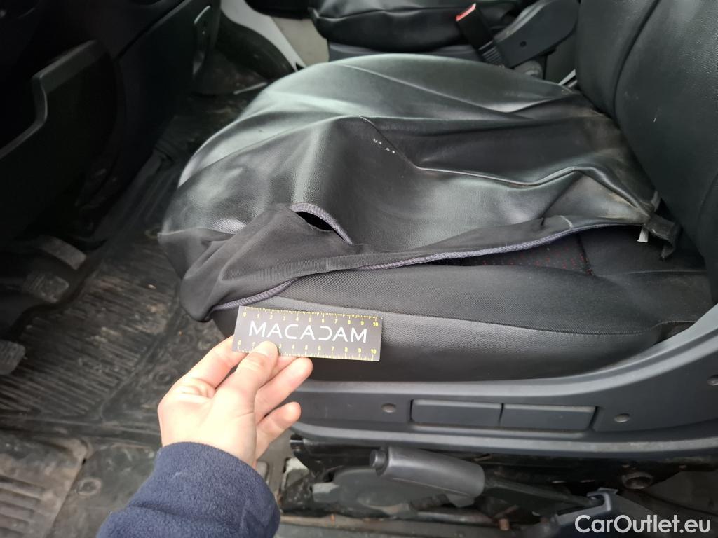  Peugeot  Boxer PEUGEOT  Chassis Cabine DC VU 4p Châssis double cabi BLUEHDI 130 PRO SR 435 L4 #86