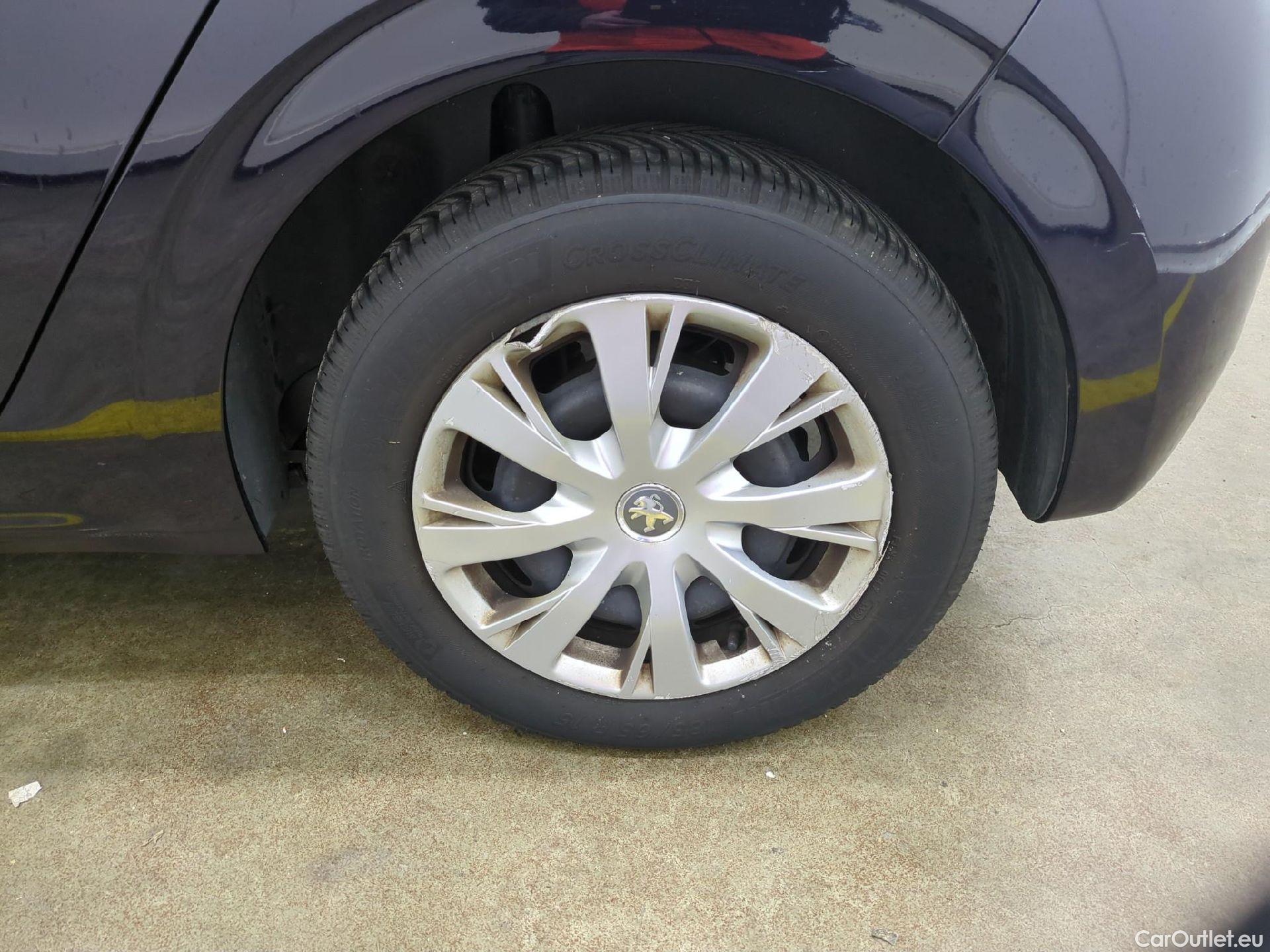  Peugeot  208  Affaire Premium 1.5 HDi 100CV BVM6 E6dT #7