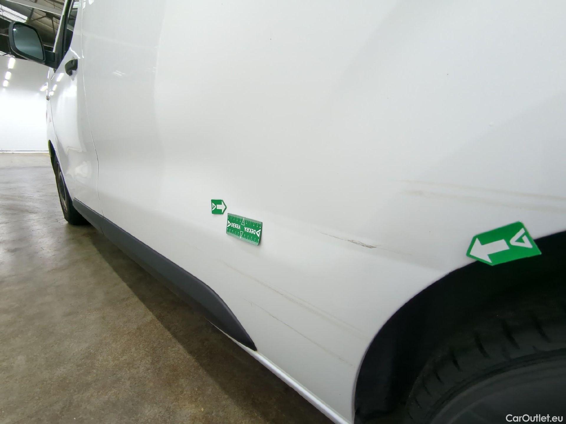  Peugeot  Expert PEUGEOT  VU 4p Fourgon BLUEHDI 95 STANDARD PREMIUM #16