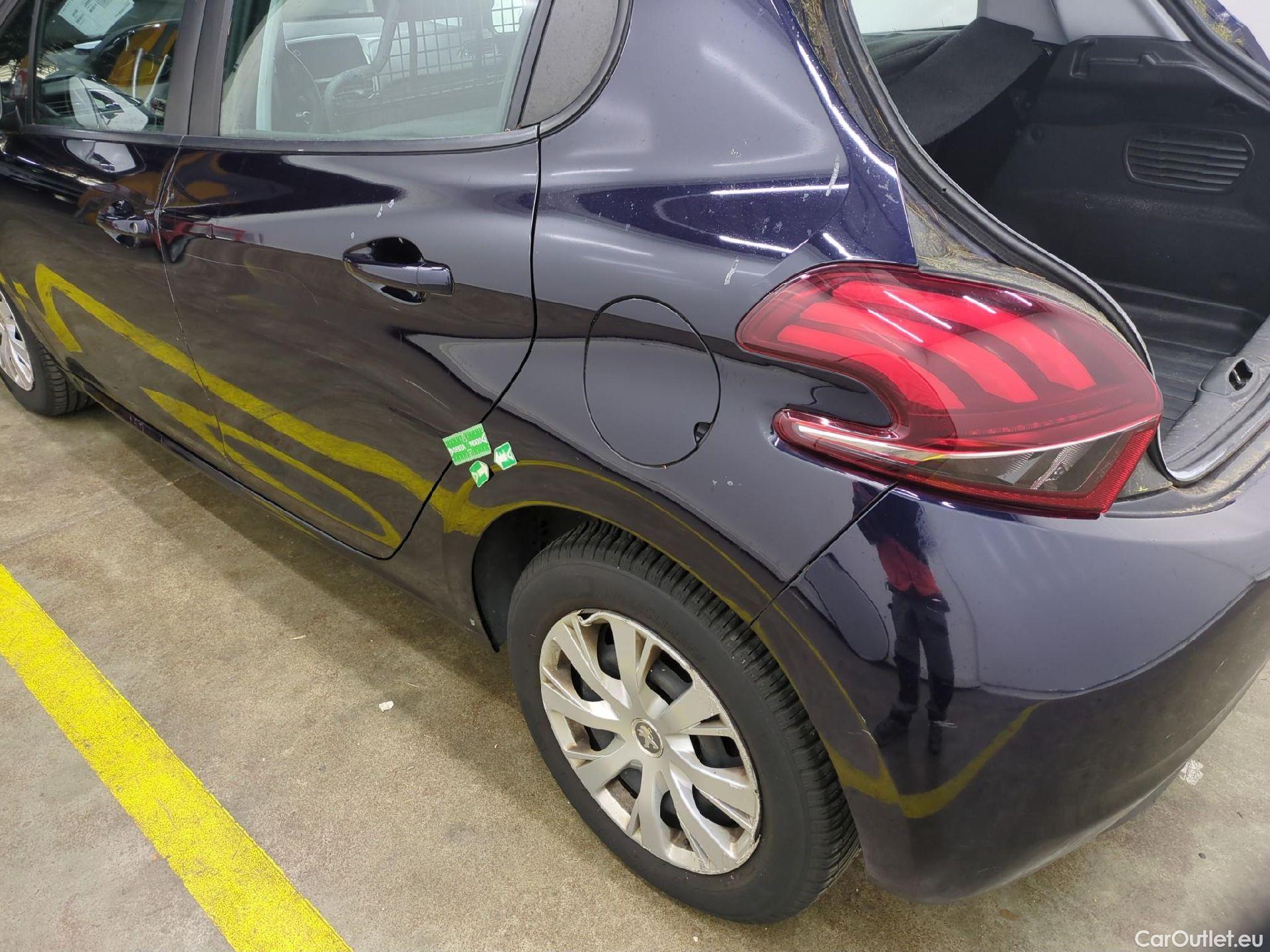  Peugeot  208  Affaire Premium 1.5 HDi 100CV BVM6 E6dT #60