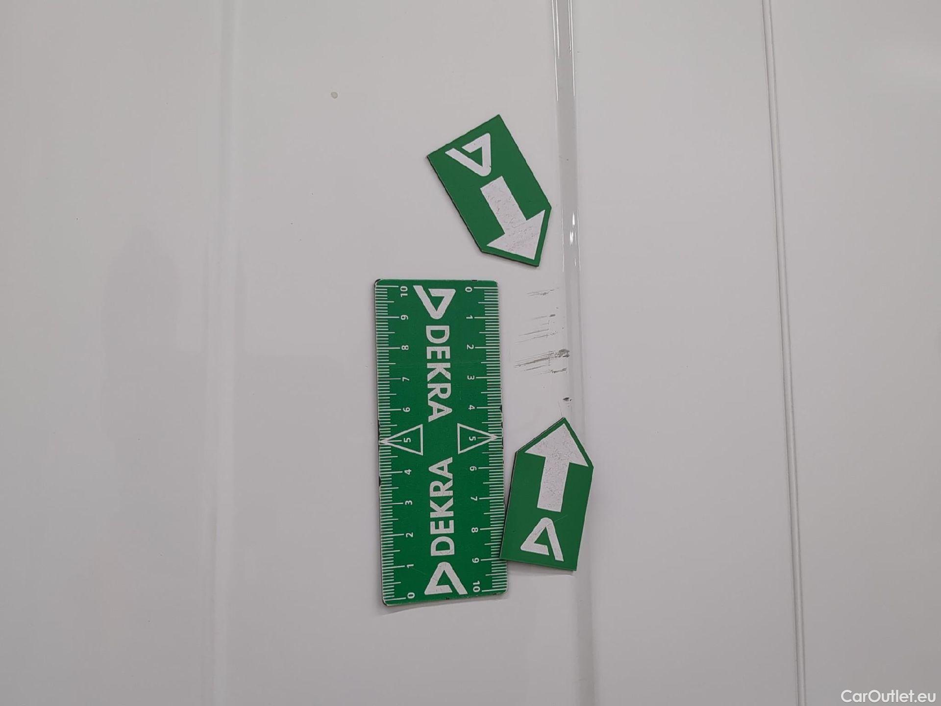  Peugeot  Boxer PEUGEOT  VU 4p Fourgon BLUEHDI 110 PREMIUM 335 L2H2 #39