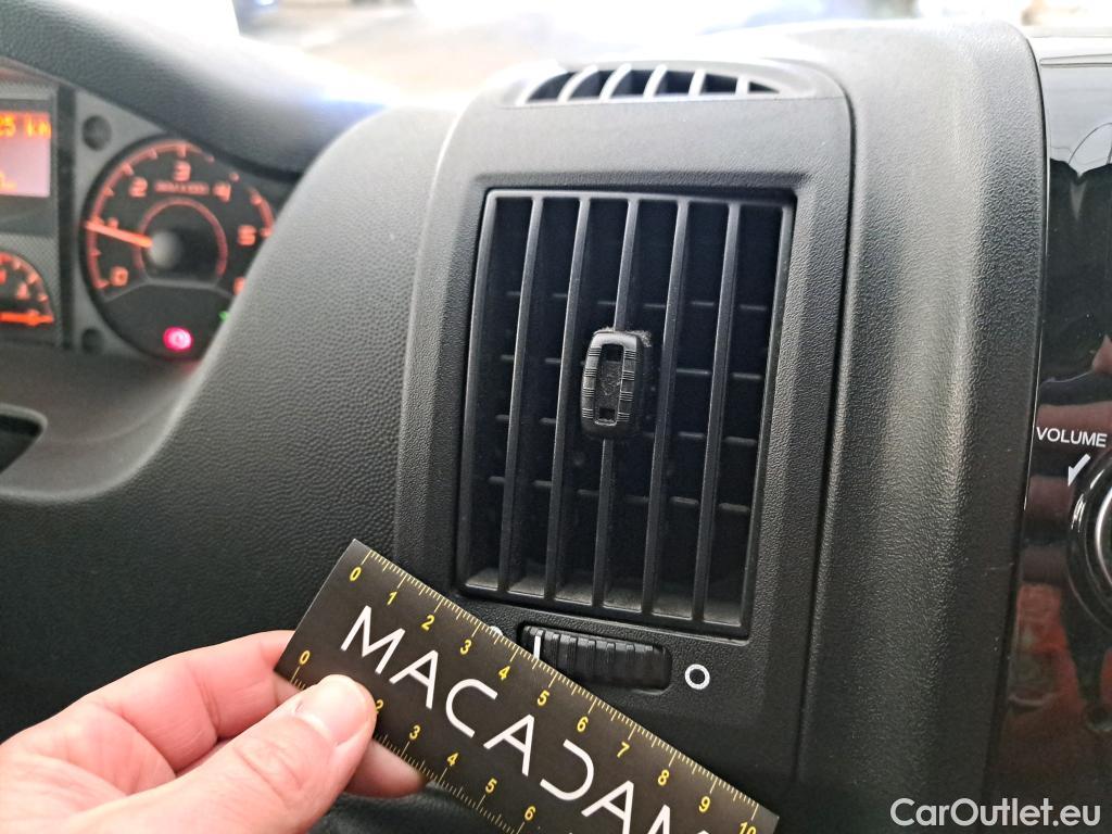  Peugeot  Boxer PEUGEOT  / 2014 / 4P / Fourgon tôlé BlueHDi S&S 140 PREMIUM 335 L2H2 #14