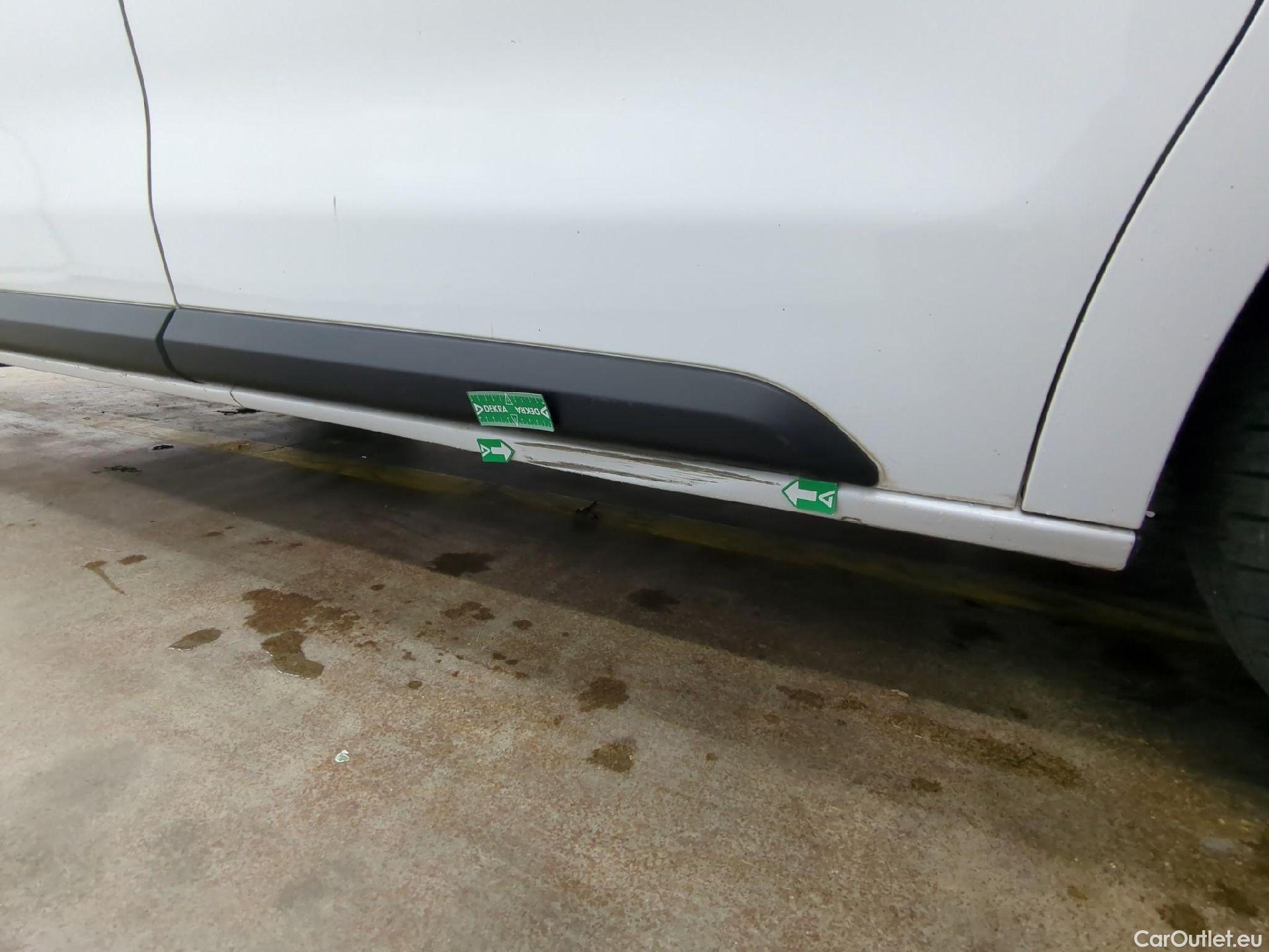  Peugeot  Expert PEUGEOT  VU 4p Fourgon BLUEHDI 95 STANDARD PREMIUM #10