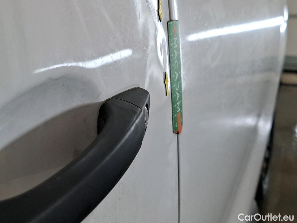  Peugeot  Expert  Fourgon Premium Pack Standard 1.6 HDi 95CV BVM5 E6 #11