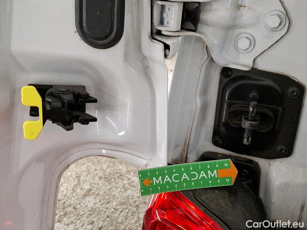  Peugeot  Expert PEUGEOT  / 2016 / 4P / Fourgon tôlé 2.0 BHDI 145 S&S TAILLE M PACK ASPHALT #30