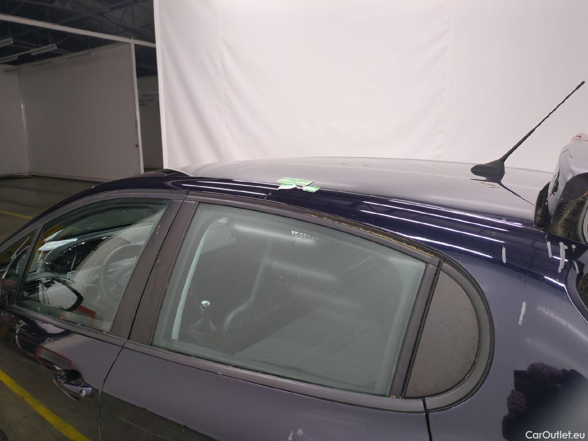  Peugeot  208  Affaire Premium 1.5 HDi 100CV BVM6 E6dT #57